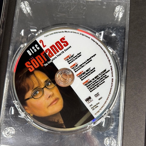 The Sopranos: The Complete Fourth Season DVD - Picture 6 of 10